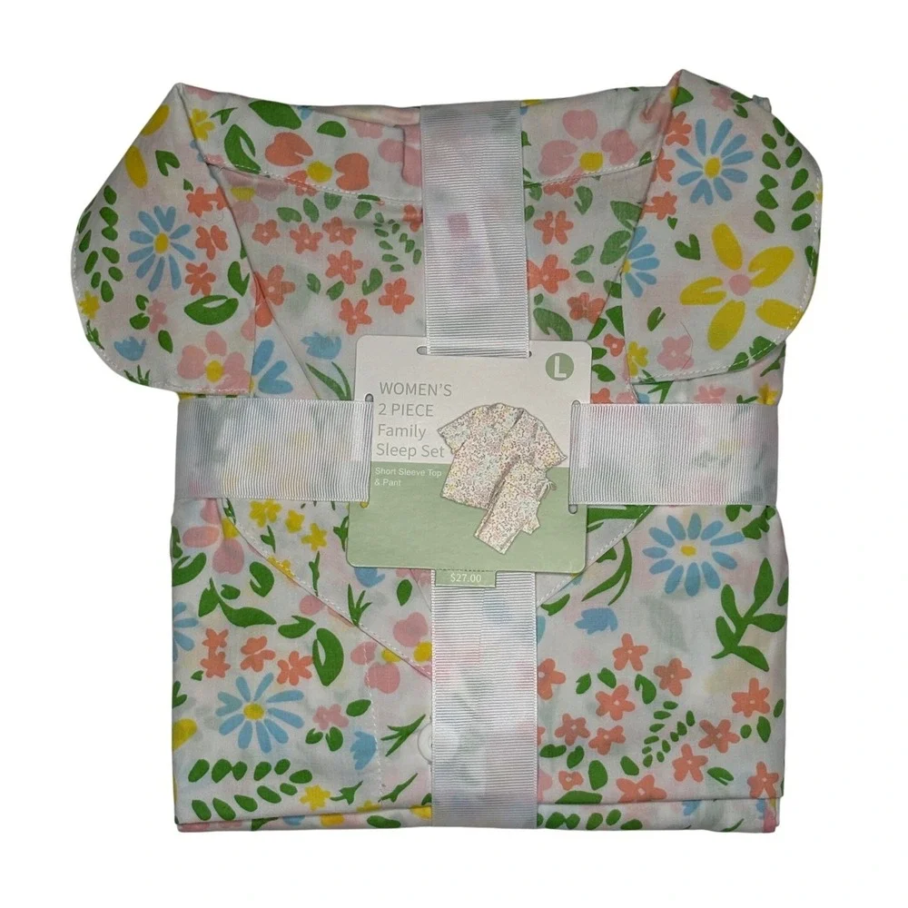 New Target Women Floral Family Sleep Set Pastel Button Down PJ Set Cottagecore - Picture 1 of 5